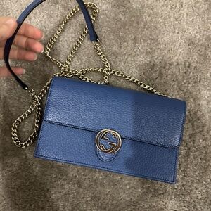Gucci Interlocking G Chain Wallet Crossbody Bag